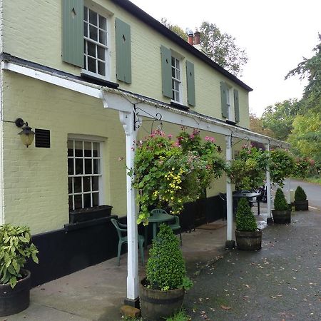 The Sun Inn Englefield Green Ruang foto