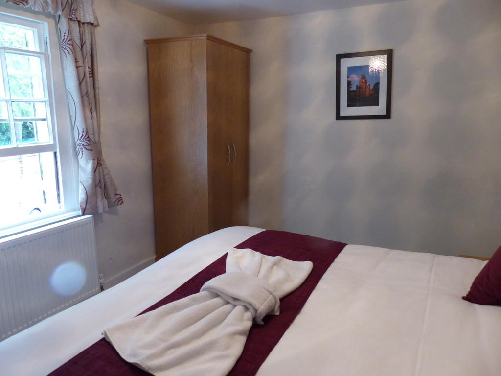 The Sun Inn Englefield Green Ruang foto